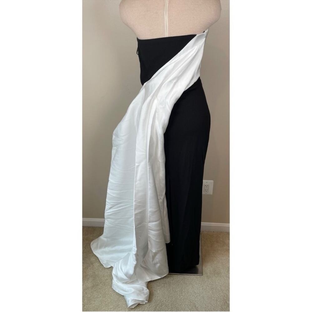 SOLACE LONDON Kinsley Strapless Ruched Draped Maxi Dress in Cream & Black Sz 0 - Picture 10 of 12